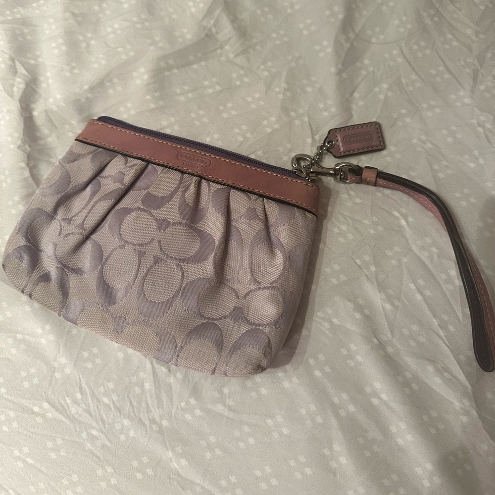 Coach wristlet - lavender lilac, vintage